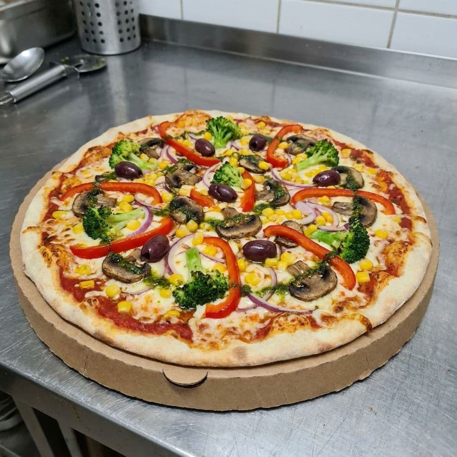 House Special Veggie Pizza