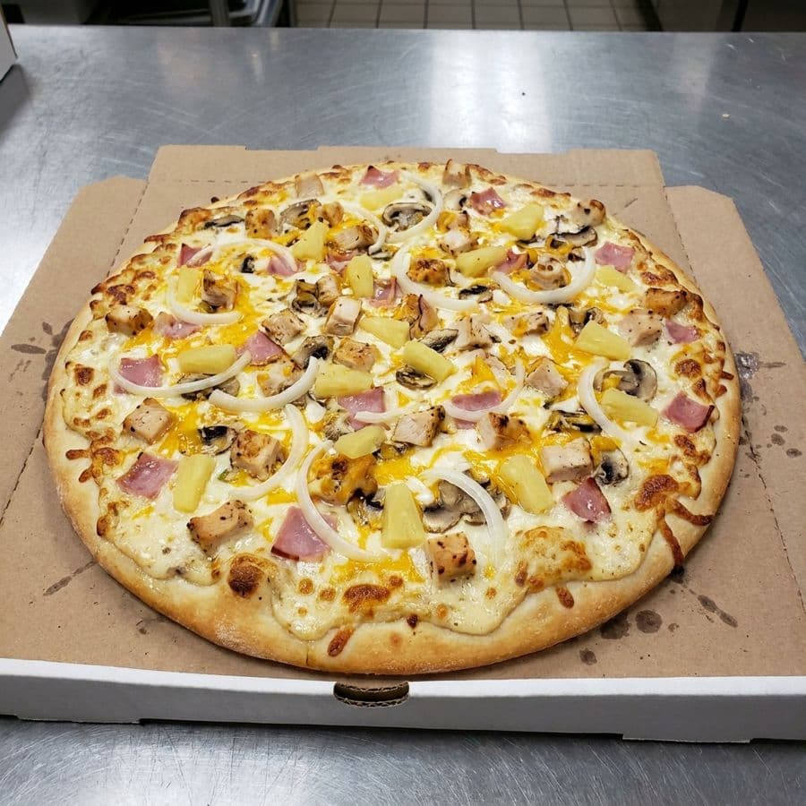 Chicken Alfredo Pizza
