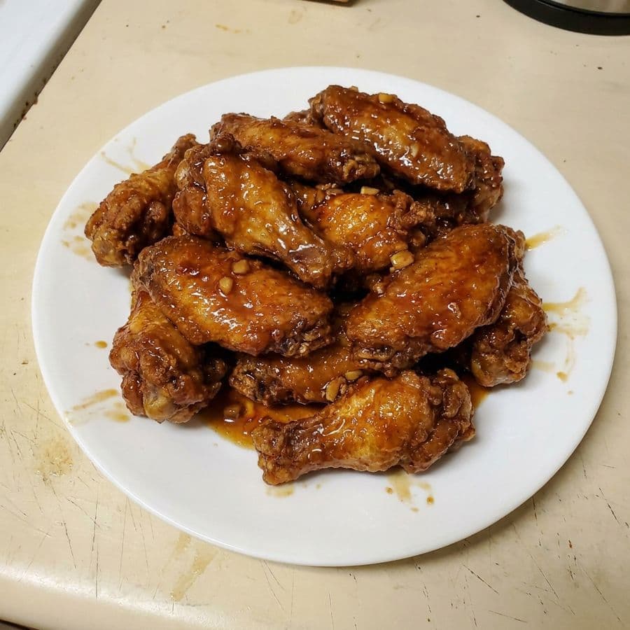 Garlic Yangnyeom Wings